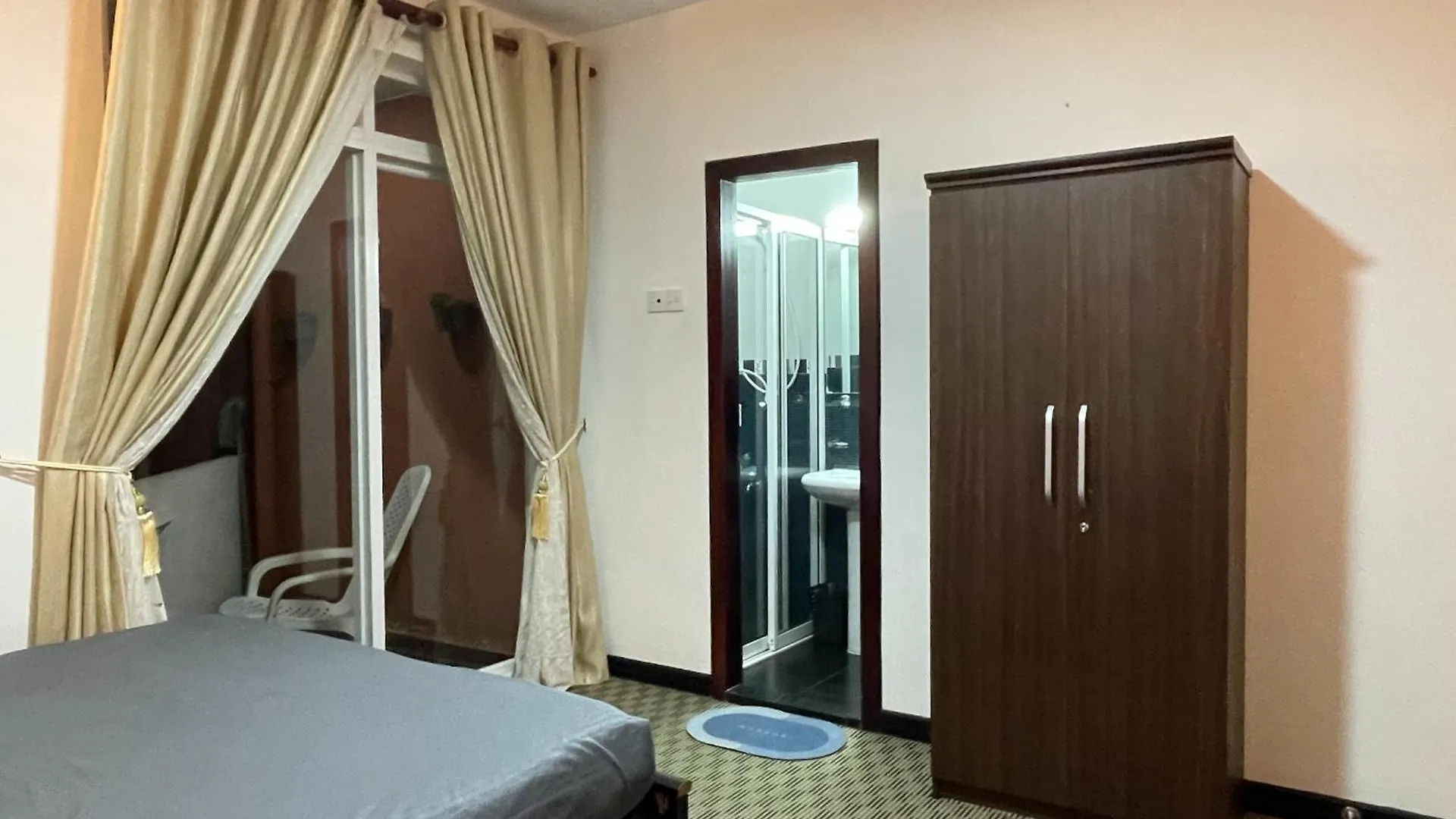 Breeze Holiday Apartment Nuwara Eliya 0*,