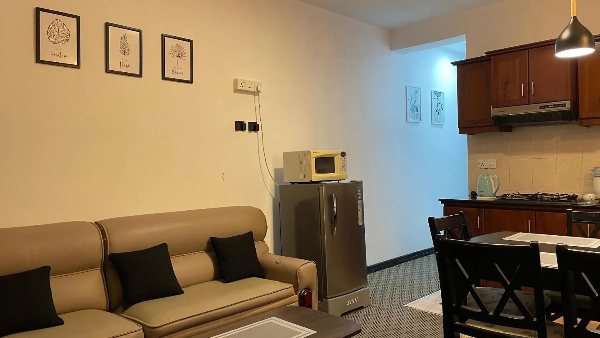 Breeze Holiday Apartment Nuwara Eliya